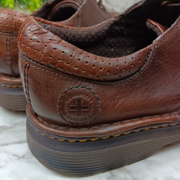 DR. MARTENS Boston Men's Brown Leather Lace Up Oxford Loafers Size 11 - Picture 9 of 13